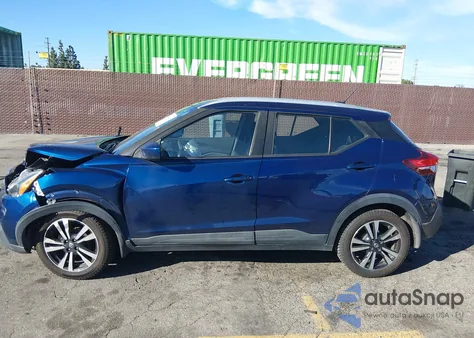 2020 Nissan Kicks Sv Xtronic Cvt from USA, damaged, VIN 3N1CP5CV8LL485687